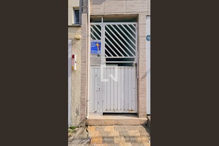 Casa para alugar com 52m², 2 quartos e sem vagaFachada