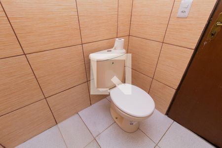 Casa para alugar com 52m², 2 quartos e sem vagaBanheiro 2