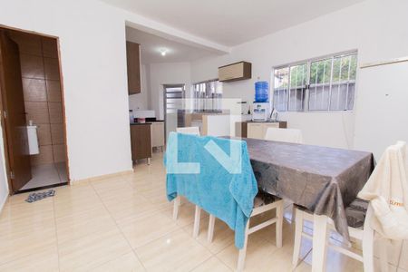 Sala e Cozinha de casa para alugar com 2 quartos, 52m² em Jardim Penha, São Paulo