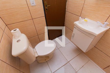 Casa para alugar com 52m², 2 quartos e sem vagaBanheiro 2