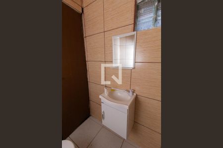Casa para alugar com 52m², 2 quartos e sem vagaBanheiro 2