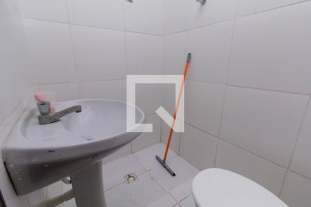 Casa para alugar com 52m², 2 quartos e sem vagaBanheiro 1