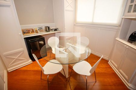 Apartamento para alugar com 278m², 4 quartos e 4 vagasCopa