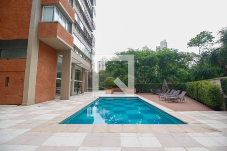 Apartamento para alugar com 278m², 4 quartos e 4 vagasÁrea comum - Piscina