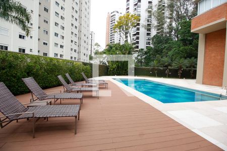 Apartamento para alugar com 278m², 4 quartos e 4 vagasÁrea comum - Piscina