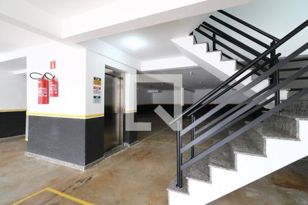 Apartamento para alugar com 90m², 2 quartos e 1 vagaElevador