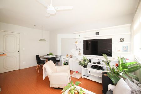 Apartamento à venda com 90m², 3 quartos e 1 vaga Apartamento à venda com 90m², 3 quartos e 1 vagaSala