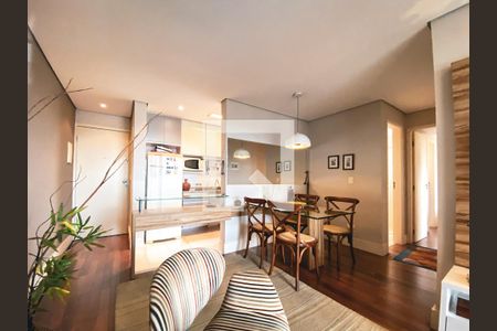 Sala de apartamento para alugar com 2 quartos, 63m² em Vila Gomes, São Paulo