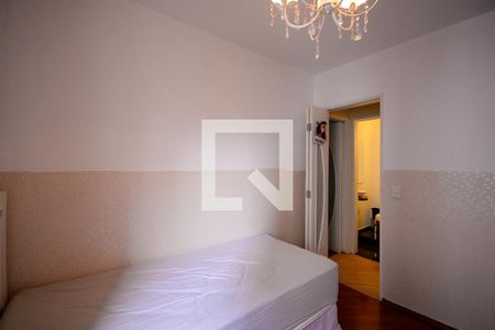 Quarto 1 de apartamento à venda com 2 quartos, 60m² em Jardim Patente Novo, São Paulo