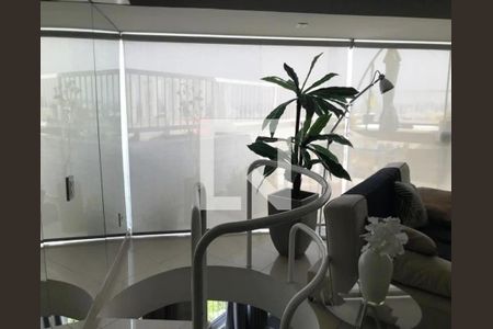 Apartamento à venda com 140m², 2 quartos e 1 vaga Apartamento à venda com 140m², 2 quartos e 1 vagaFoto 01