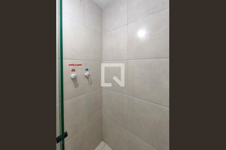 Apartamento à venda com 38m², 2 quartos e sem vagaBanheiro Corredor