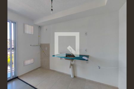 Apartamento à venda com 38m², 2 quartos e sem vagaCozinha e Área de Serviço