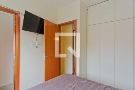 Casa de condomínio à venda com 112m², 3 quartos e 2 vagasSuíte