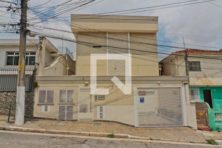 Casa de condomínio à venda com 112m², 3 quartos e 2 vagasFachada + placa