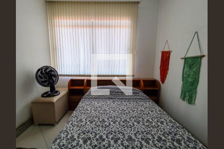 Casa à venda com 720m², 3 quartos e 16 vagas Casa à venda com 720m², 3 quartos e 16 vagasQuarto 2