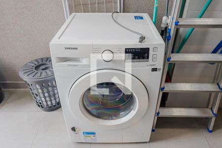 Apartamento à venda com 66m², 2 quartos e 1 vagaÁrea de Serviço