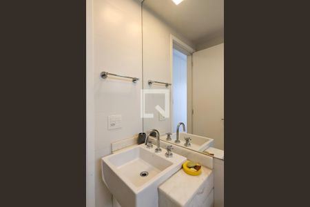 Apartamento para alugar com 69m², 2 quartos e 1 vagaBanheiro da suíte
