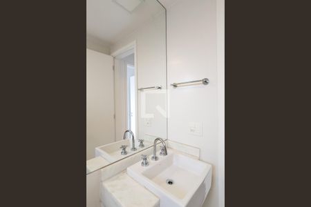 Apartamento para alugar com 69m², 2 quartos e 1 vagaBanheiro
