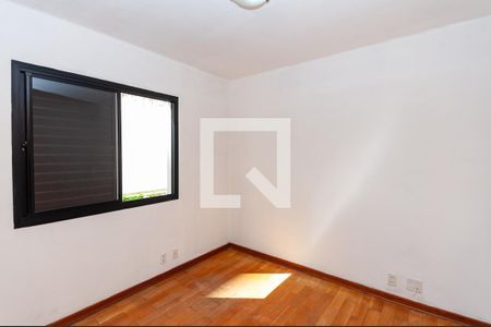 Apartamento à venda com 91m², 3 quartos e 2 vagasQuarto 2