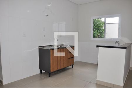 Casa para alugar com 55m², 1 quarto e sem vaga Casa para alugar com 55m², 1 quarto e sem vagaDetalhe - Sala, Cozinha e Área de Serviço
