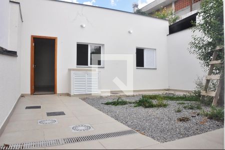 Casa para alugar com 55m², 1 quarto e sem vaga Casa para alugar com 55m², 1 quarto e sem vagaQuintal