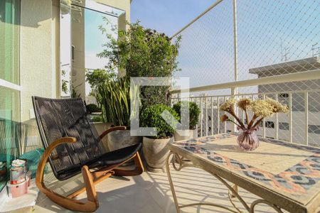 Apartamento à venda com 115m², 2 quartos e 2 vagasVaranda da Sala