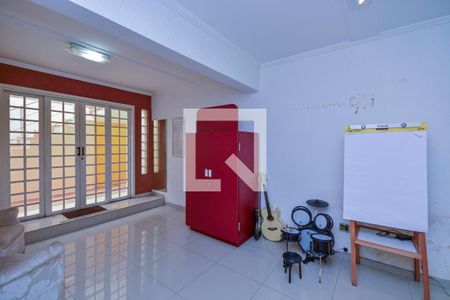 Casa à venda com 272m², 6 quartos e 3 vagas Casa à venda com 272m², 6 quartos e 3 vagasSala 3