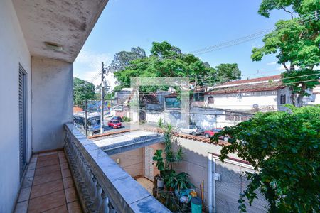 Casa à venda com 272m², 6 quartos e 3 vagas Casa à venda com 272m², 6 quartos e 3 vagasSacada