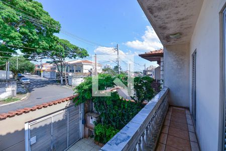 Casa à venda com 272m², 6 quartos e 3 vagas Casa à venda com 272m², 6 quartos e 3 vagasSacada