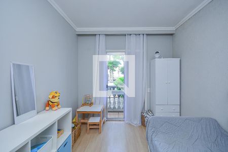 Casa à venda com 272m², 6 quartos e 3 vagas Casa à venda com 272m², 6 quartos e 3 vagasQuarto 2