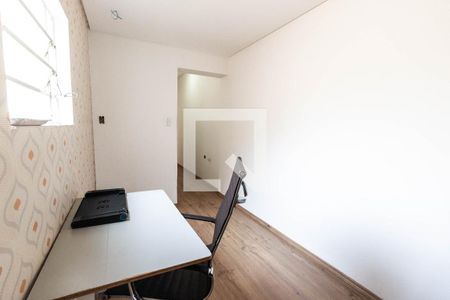 Casa à venda com 160m², 3 quartos e 2 vagas Casa à venda com 160m², 3 quartos e 2 vagasQuarto 3