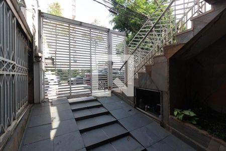 Casa à venda com 160m², 3 quartos e 2 vagas Casa à venda com 160m², 3 quartos e 2 vagasGaragem