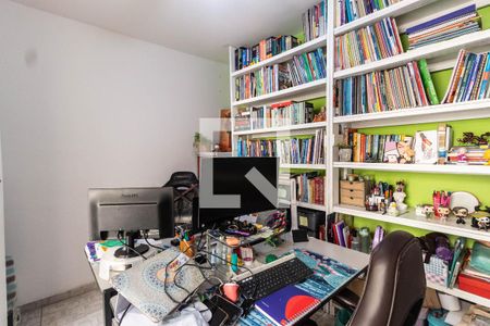 Casa à venda com 160m², 3 quartos e 2 vagas Casa à venda com 160m², 3 quartos e 2 vagasQuarto de serviço