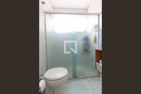 Casa à venda com 160m², 3 quartos e 2 vagas Casa à venda com 160m², 3 quartos e 2 vagasBanheiro