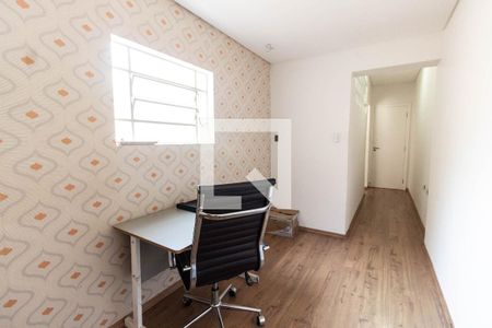 Casa à venda com 160m², 3 quartos e 2 vagas Casa à venda com 160m², 3 quartos e 2 vagasQuarto 3