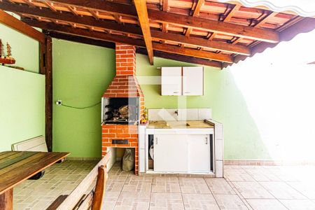 Casa à venda com 140m², 3 quartos e 2 vagasÁrea externa