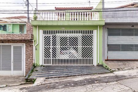 Casa à venda com 140m², 3 quartos e 2 vagasFachada