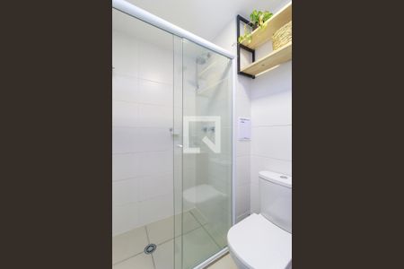 Studio para alugar com 29m², 0 quarto e sem vaga Studio para alugar com 29m², 0 quarto e sem vagaBanheiro
