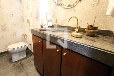 Apartamento à venda com 150m², 4 quartos e 3 vagasBanheiro 4