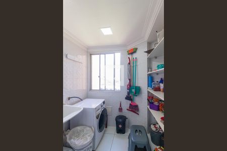 Apartamento à venda com 55m², 2 quartos e 1 vagaCozinha e área de serviço