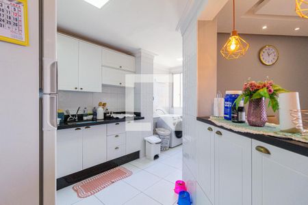 Apartamento à venda com 55m², 2 quartos e 1 vagaCozinha e área de serviço