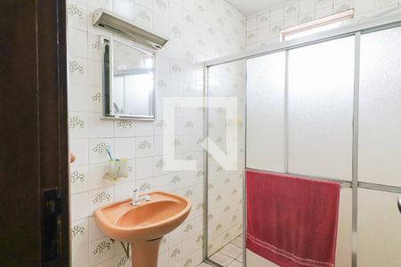Casa à venda com 193m², 4 quartos e 2 vagasBanheiro Social