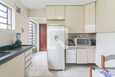 Casa à venda com 193m², 4 quartos e 2 vagasCozinha