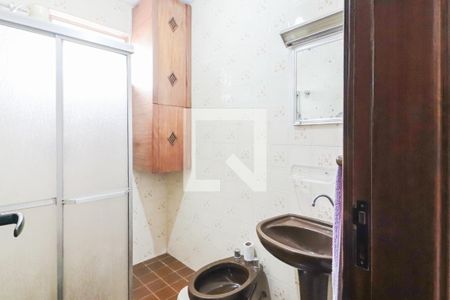 Casa à venda com 193m², 4 quartos e 2 vagasBanheiro do Quarto 1