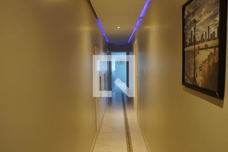 Apartamento à venda com 224m², 3 quartos e 2 vagasCorredor