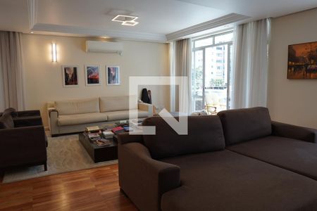 Sala de apartamento à venda com 3 quartos, 224m² em Jardim Paulista, São Paulo