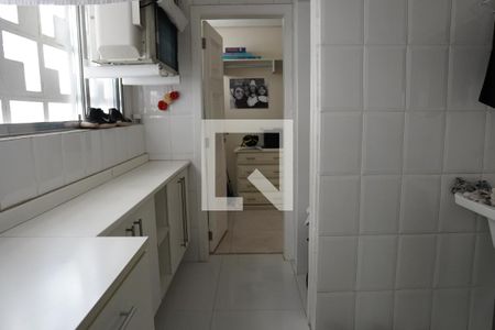 Apartamento à venda com 224m², 3 quartos e 2 vagasÁrea de Serviço