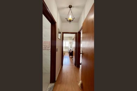 Apartamento à venda com 108m², 2 quartos e 1 vagaCorredor