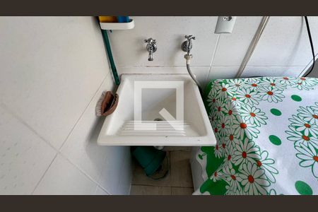 Apartamento à venda com 108m², 2 quartos e 1 vagaÁrea de Serviço