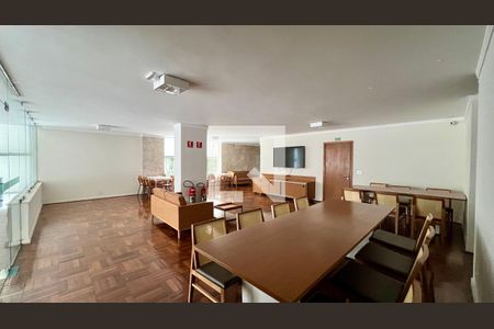 Apartamento à venda com 108m², 2 quartos e 1 vagaÁrea comum